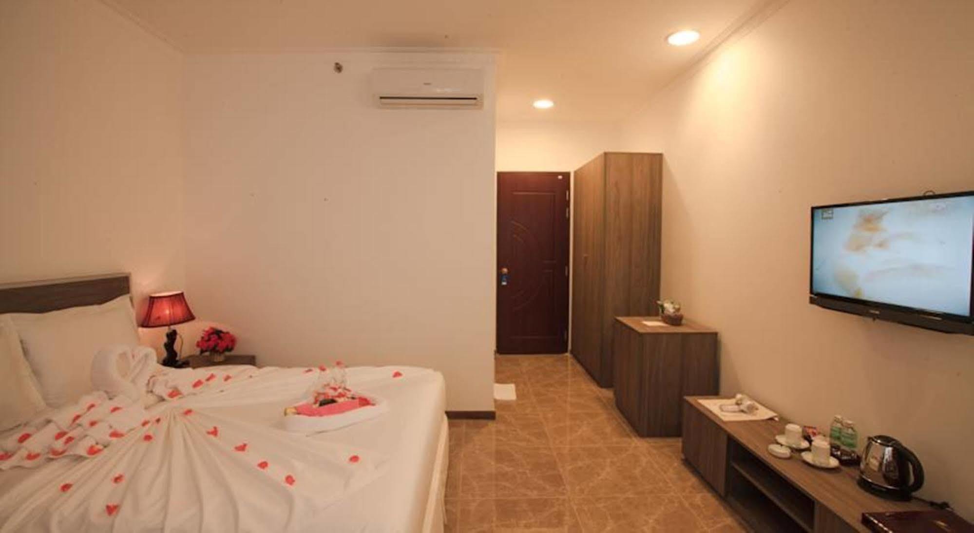 Den Long Do Hotel Нячанг Екстер'єр фото