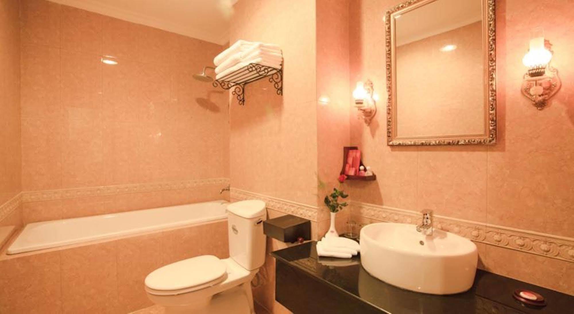 Den Long Do Hotel Нячанг Екстер'єр фото