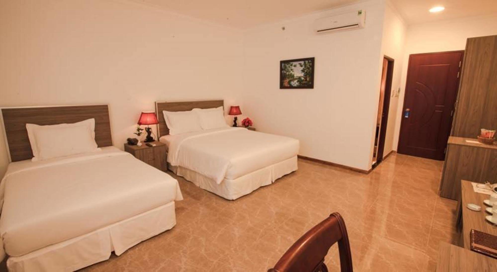 Den Long Do Hotel Нячанг Екстер'єр фото