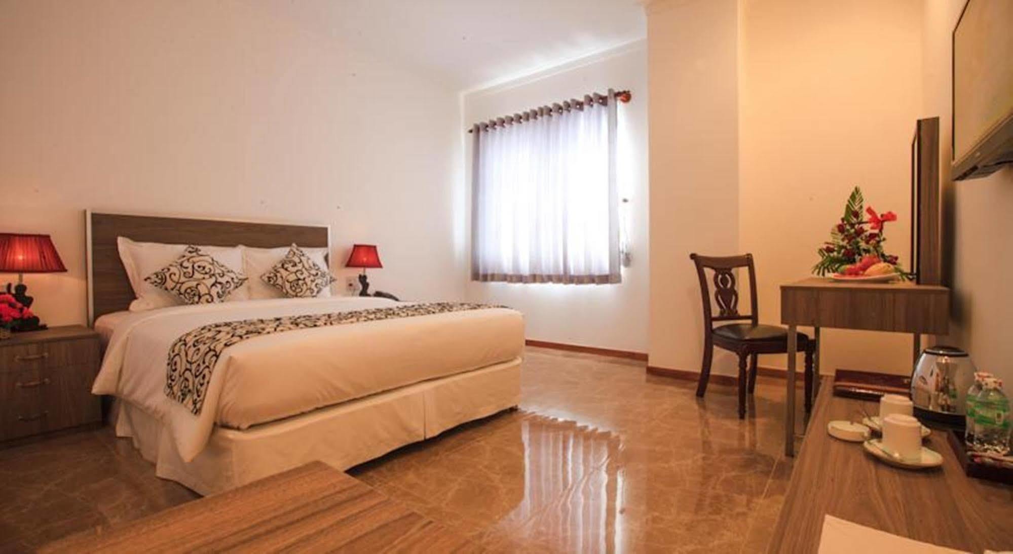 Den Long Do Hotel Нячанг Екстер'єр фото