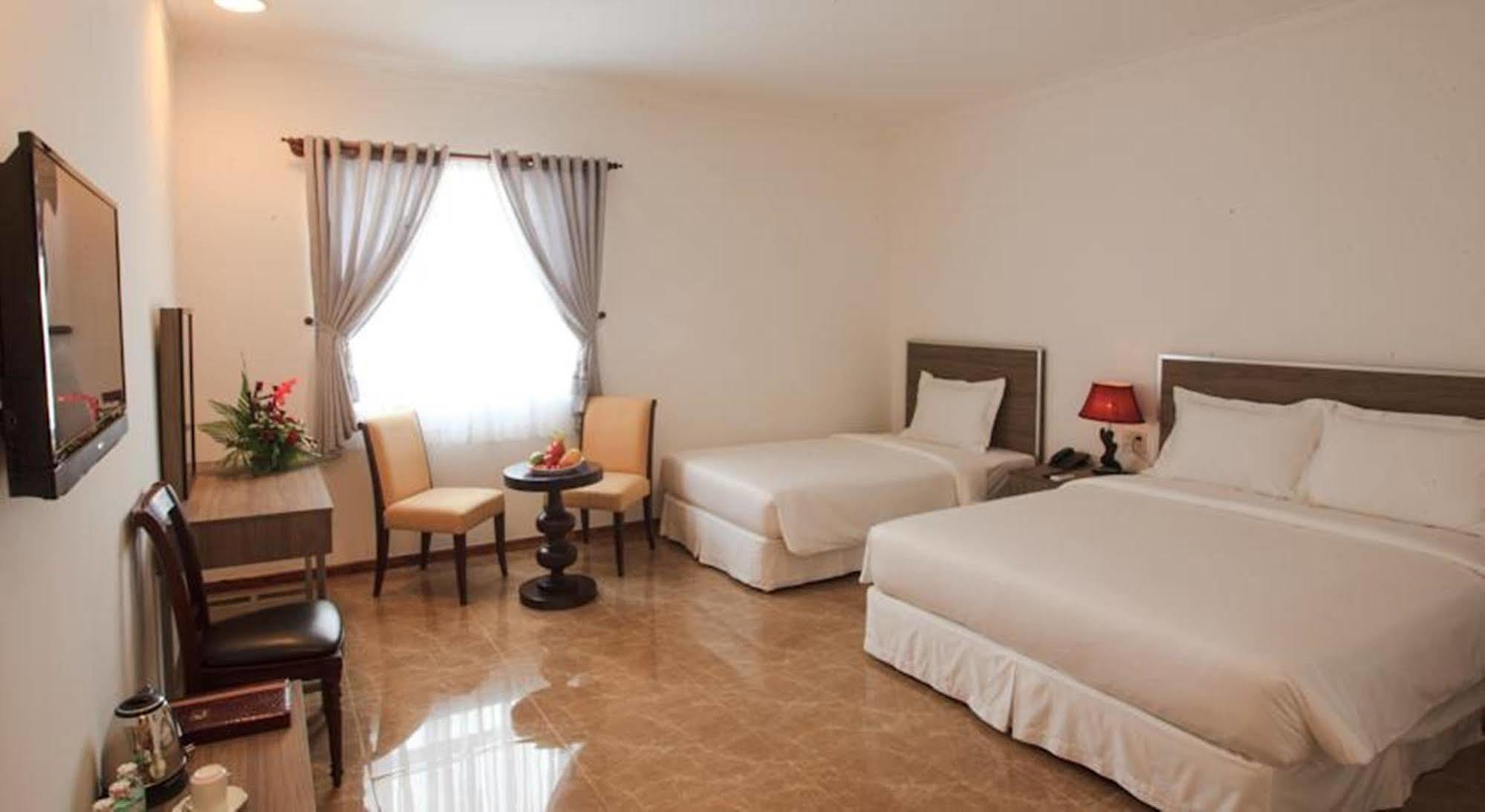 Den Long Do Hotel Нячанг Екстер'єр фото