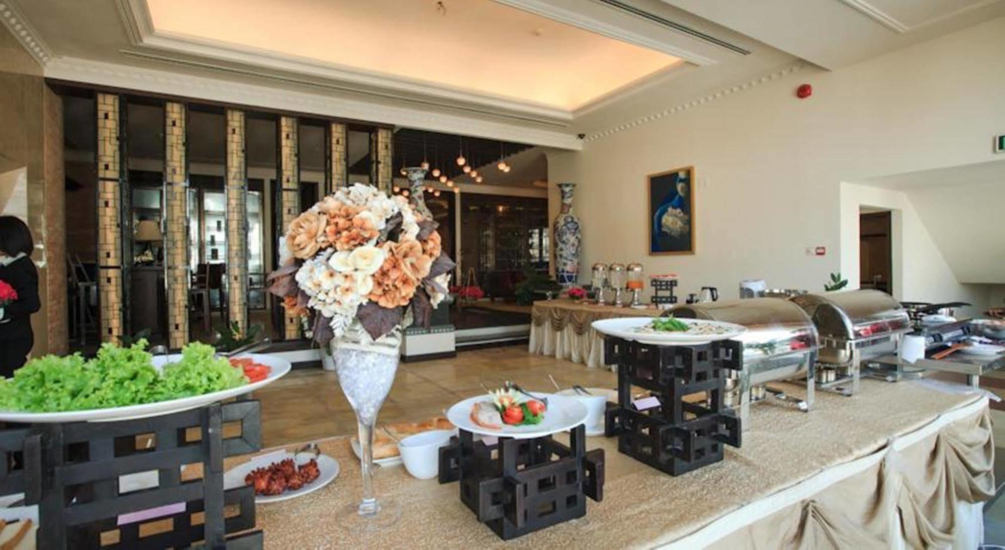Den Long Do Hotel Нячанг Екстер'єр фото